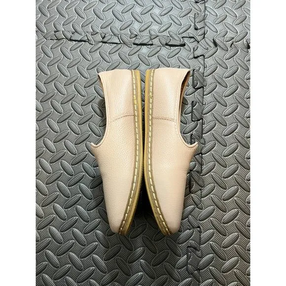 Charix Nubuck Artisan Slip-On Flats‎ Loafers Womens Leather Size 36 US 6