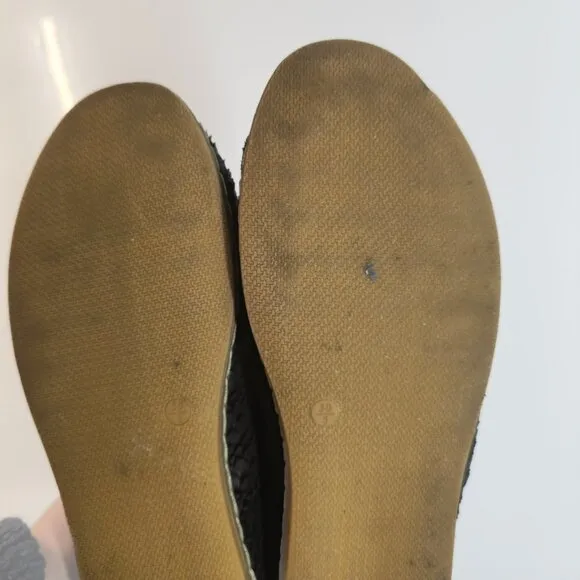 Charix Wild Black Leather Slip On Comfort Loafer Flats Size 38 or 8