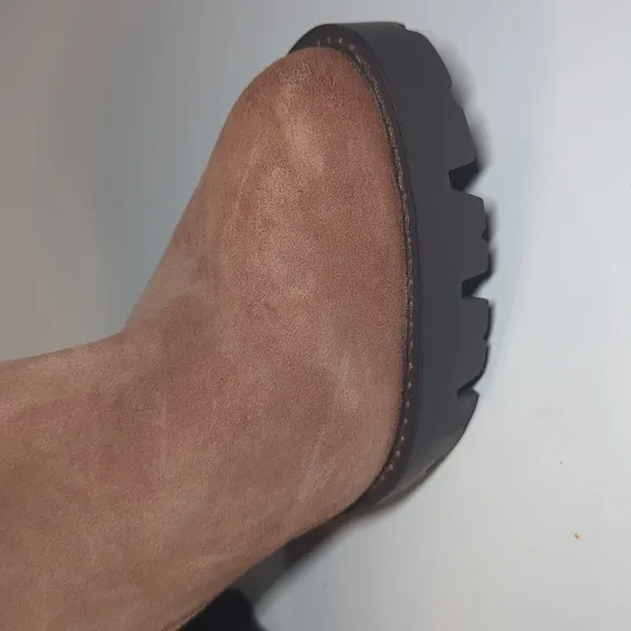 Charles David Gideon Suede Leather Heeled Boots Size 10