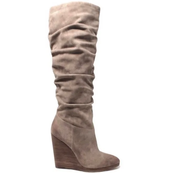 Charles David Helsinki Beige Slouched Knee High Suede Platform Wedge Boots 9.5