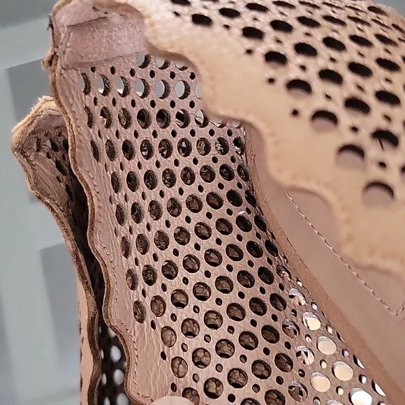 Chloé Lauren Perforated Tan Lasercut Braided Leather Ballet Flats Made Italy 6.5