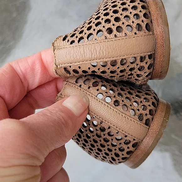 Chloé Lauren Perforated Tan Lasercut Braided Leather Ballet Flats Made Italy 6.5