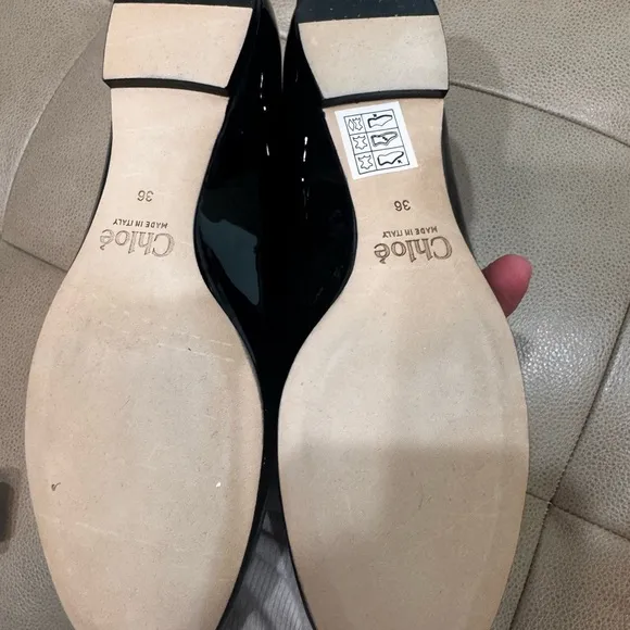 Chloe Scalloped patent Leather Flats excellent condition