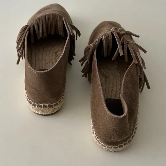 Chloe Suede Fringe Trim Accent Espadrilles Shoes Grey/Brown/Taupe Size 38