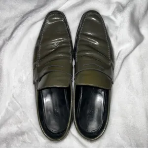 Christian DIOR Green 45 Leather patent penny loafers pointy