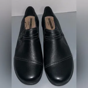 Clarks Cheyn Madi Black Leather Loafers Womens Size 9 Wide NWOT