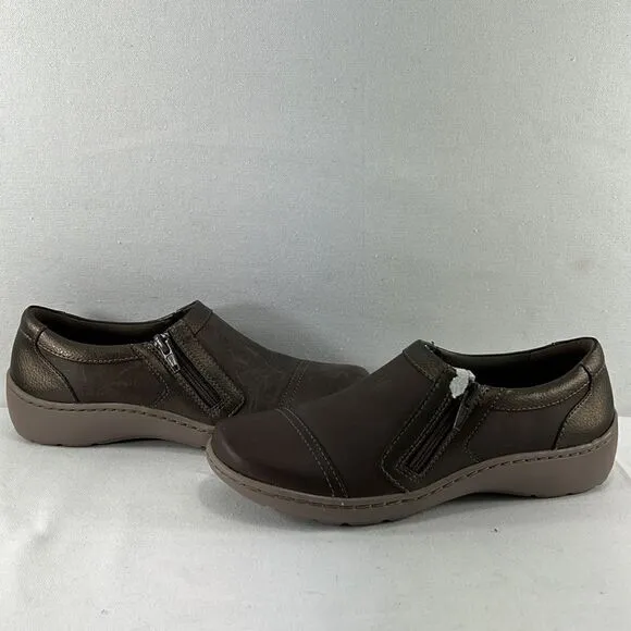 Clarks Cora Giny Cushioned Zip Loafer Flats Taupe size 5.5 M