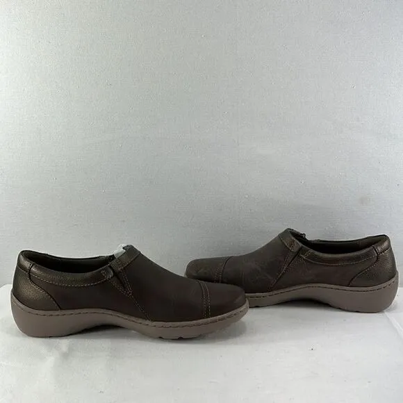 Clarks Cora Giny Cushioned Zip Loafer Flats Taupe size 5.5 M