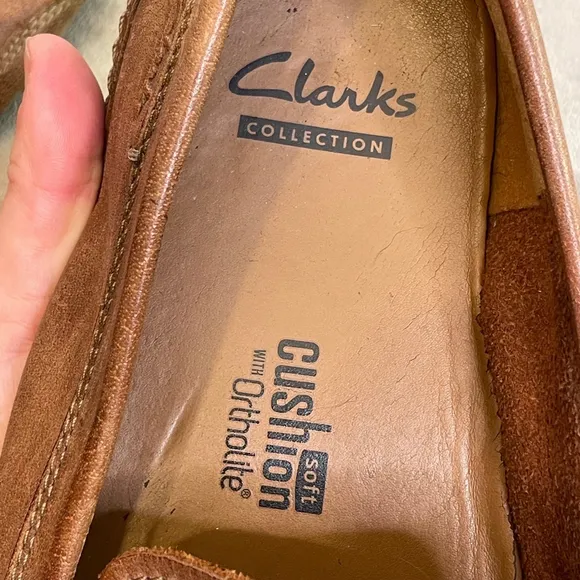 CLARKS Hamilton Leather Camel Color Ortholite Loafers - Men’s Size 9.5 M
