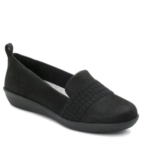 Clarks Womens Ayla Sloane Black Cloudsteppers Slip On Comfort Flats NEW size 7 W