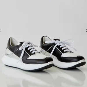 CLERGERIE Paris Affinite Sneakers in Black &amp; Silver, size 6.5