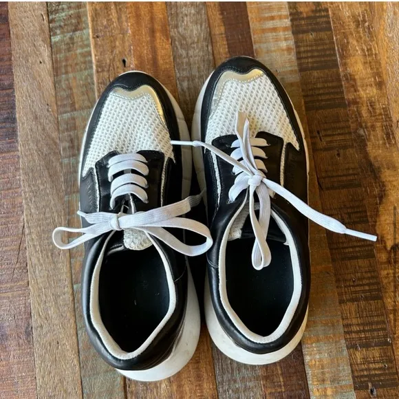CLERGERIE Paris Affinite Sneakers in Black &amp; Silver, size 6.5