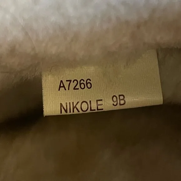 Coach ladies Nikole tall winter fur lined foldover boots. A7266. Brown &amp; tan. 9B