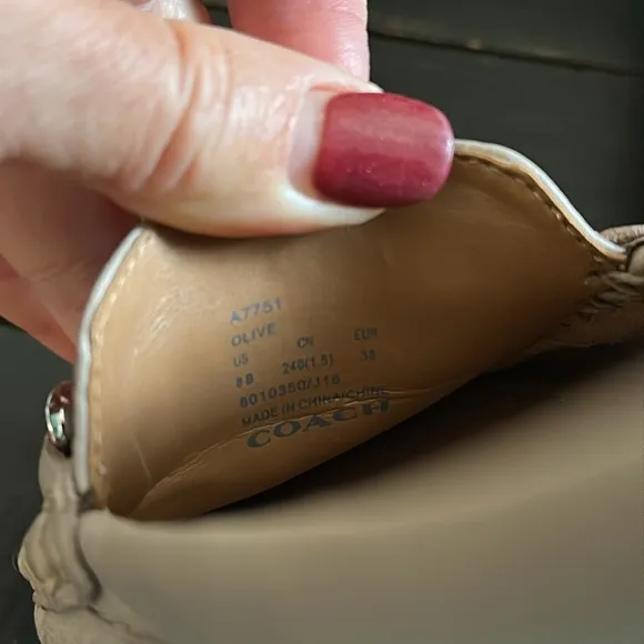 COACH Olive Pebble Grain Leather Loafer - Grey Birch