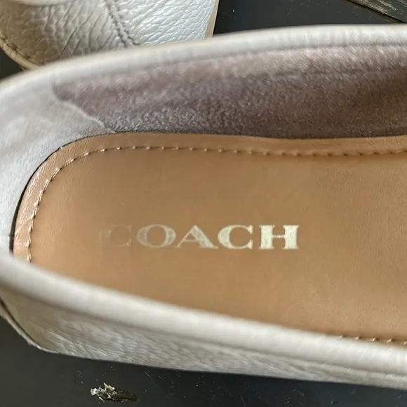 COACH Olive Pebble Grain Leather Loafer - Grey Birch