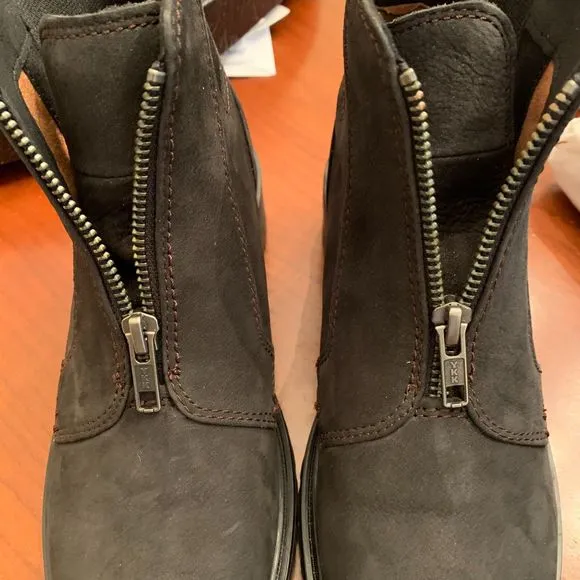 Cobb Hill Women's Nubuck Leather Center Zip Ankle Waterproof Boots Size 6