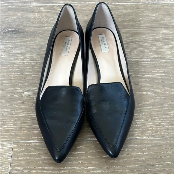 Cole Haan Black Leather Pointed Toe Loafers size 8.5