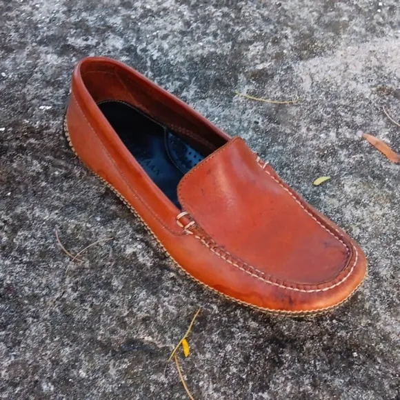 COLE HAAN COUNTRY LADIES LUXURY LEATHER LOAFERS