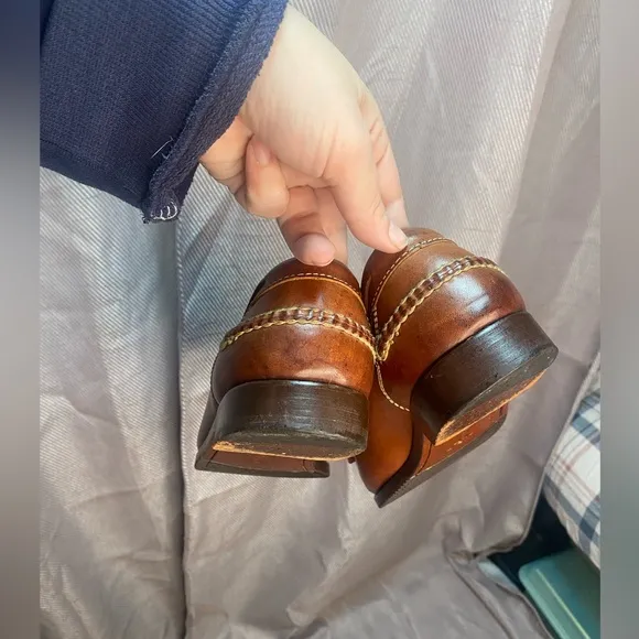 Cole Haan: country loafer in saddle tan