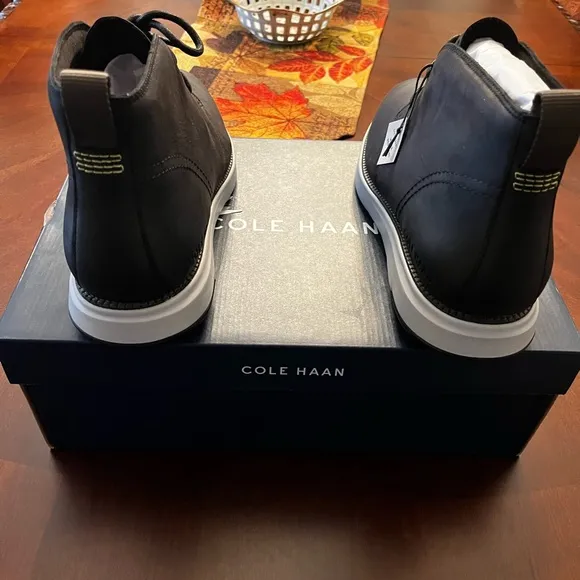 Cole Haan lightweight leather waterproof boots NWT