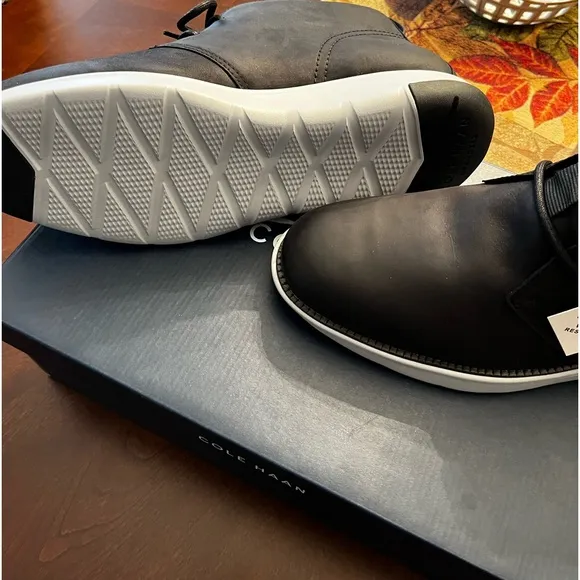 Cole Haan lightweight leather waterproof boots NWT
