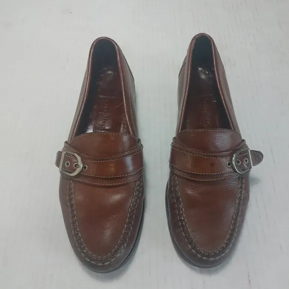 Cole Haan Men's Leather Loafers with Buckle and Strap Accents. Size 8.5M