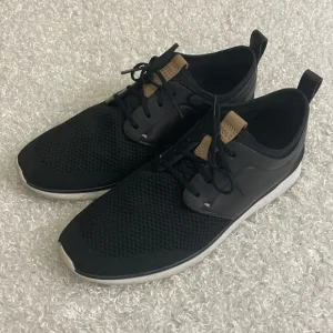 Cole Haan Mens Size 8 1/2 Black Sneakers