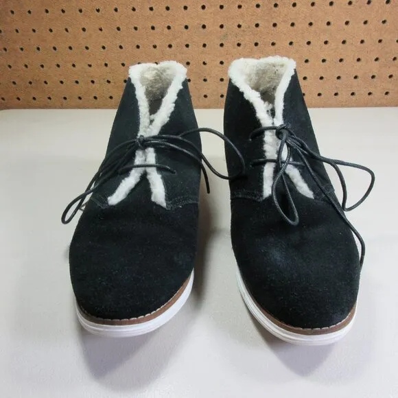 Cole Haan womens black suede sherpa lined chukka boots 8.5 C w04129