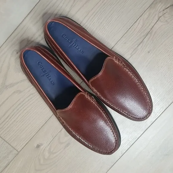 Cole hahn Mens Loafers leather Sutton Place sz 10.5 NWT