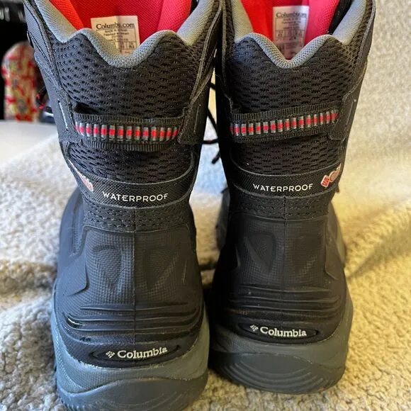 Columbia 200 Gram Boots Womens 9.5 Black TechLite Omni Grip Waterproof Omni Heat