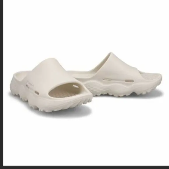 Columbia Women's Slides Thrive Revive - &quot;Sand&quot;  New