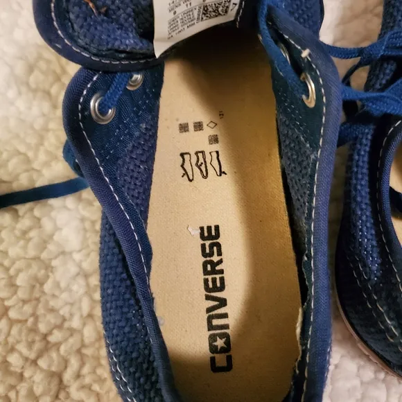 Converse All stars sneakers. Blue mesh. Men's 9 women's 11.  In good condition