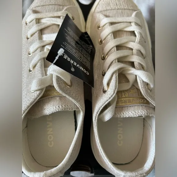 Converse Chuck Taylor All Star Lift Mesh Ivory Sneakers Youth Sz 3 Low Top
