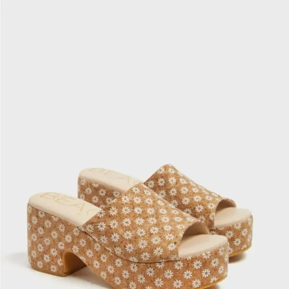 Cork Daisy Slides Size 10 Matisse