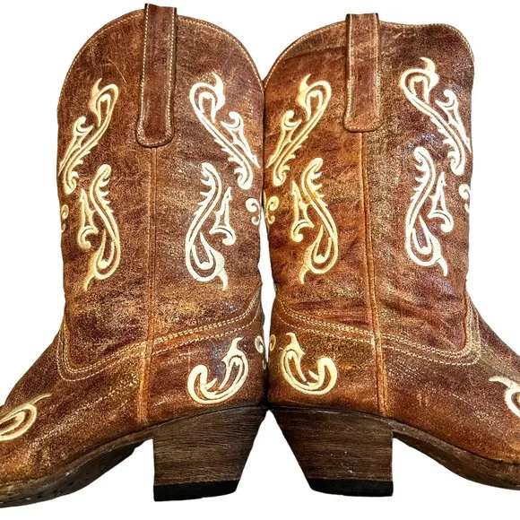 Corral “Cortez Cleff Embroidery” Distressed Western Cowgirl Boot, Sz 7.5…