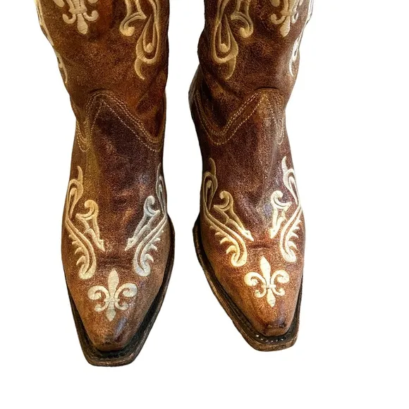 Corral “Cortez Cleff Embroidery” Distressed Western Cowgirl Boot, Sz 7.5…