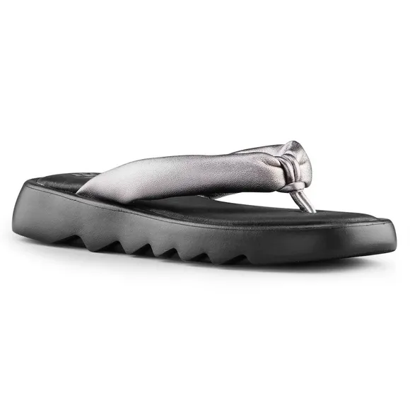 COUGAR Jasmine Metallic Leather Thong Flip Flop Sandal Slides