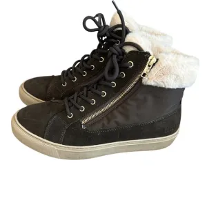 Cougar Waterproof Suede and Fur Lined Boots Sneaker Size Zipper Womens Size 9