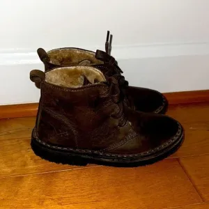 Crewcuts J. Crew Brown Fur Lined Nubuck Chukka Boots Sz 11