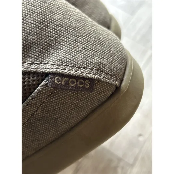 Crocs Loafers Slip On Casual Comfort Canvas Shoes Santa Cruz Lux 2 Size M9