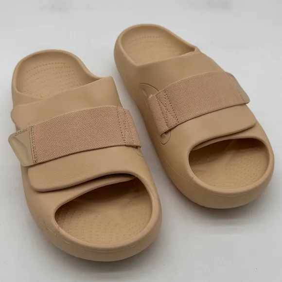 Crocs Recovery Slide Mellow Luxe Unisex Sandals Adjustable Shiitake