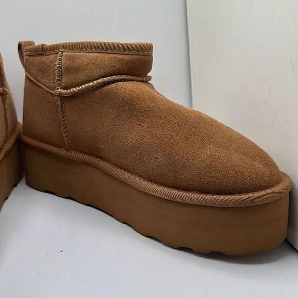 CUSHIONAIRE Women's Genuine Suede pull on platform boot  Memory Foam 9 CHESTNUT