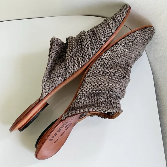 Cydwoq New Leather Knit Pointed Toe Minimalist Flats Mules Sandals Size 39.5