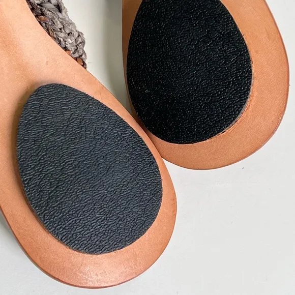 Cydwoq New Leather Knit Pointed Toe Minimalist Flats Mules Sandals Size 39.5
