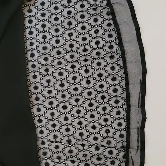 Dana Buchman NWT Black Eyelet Lace Mesh Overlay Skirt