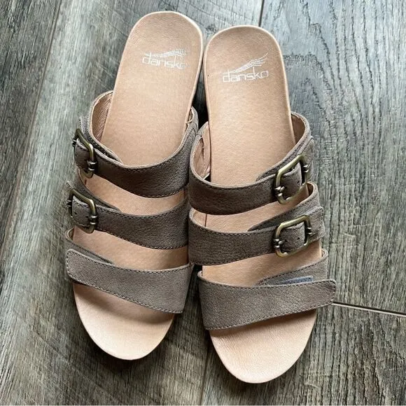 Dansko Allyson Textured Nubuck Leather Sandals in Stone Size 40 Slip On Slides