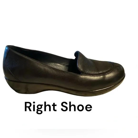 Dansko black leather loafers size 41 (USA 10.5- 11 as per Dansko website.