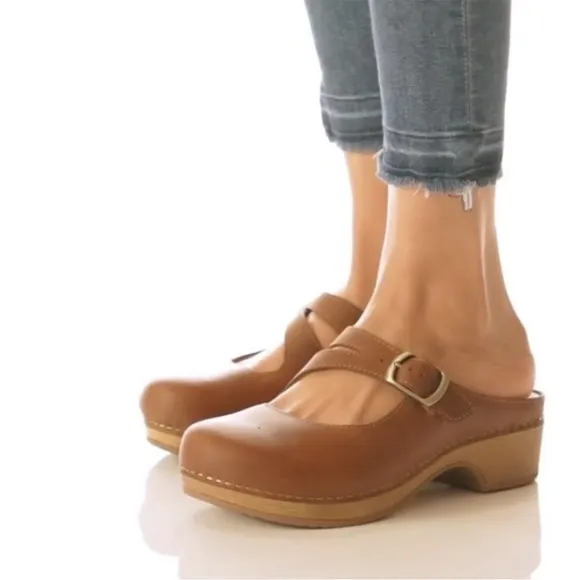Dansko Britney Brown Tan Oiled Leather Pull Up Mary Jane Clog Mule Size 39
