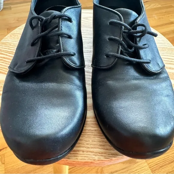 Dansko Olivia lace-up flats loafers oxfords derbies 38 7.5 8 comfort shoes