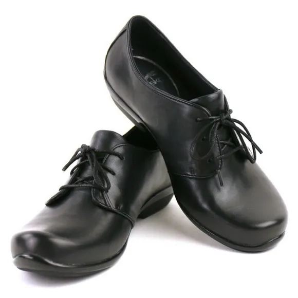 Dansko Olivia lace-up flats loafers oxfords derbies 38 7.5 8 comfort shoes
